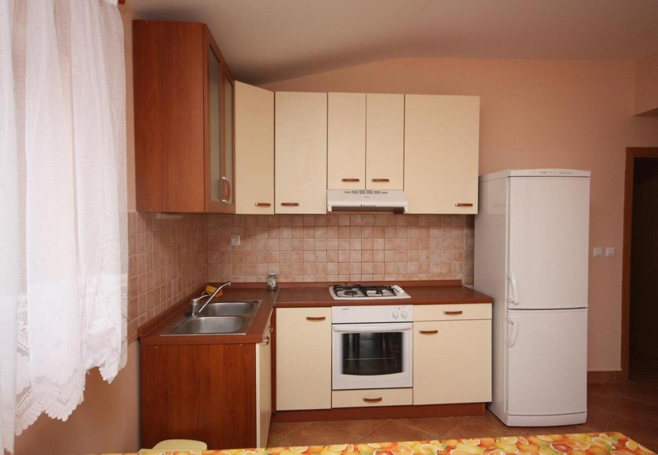 Apartments Vese 斯维蒂佩塔 外观 照片