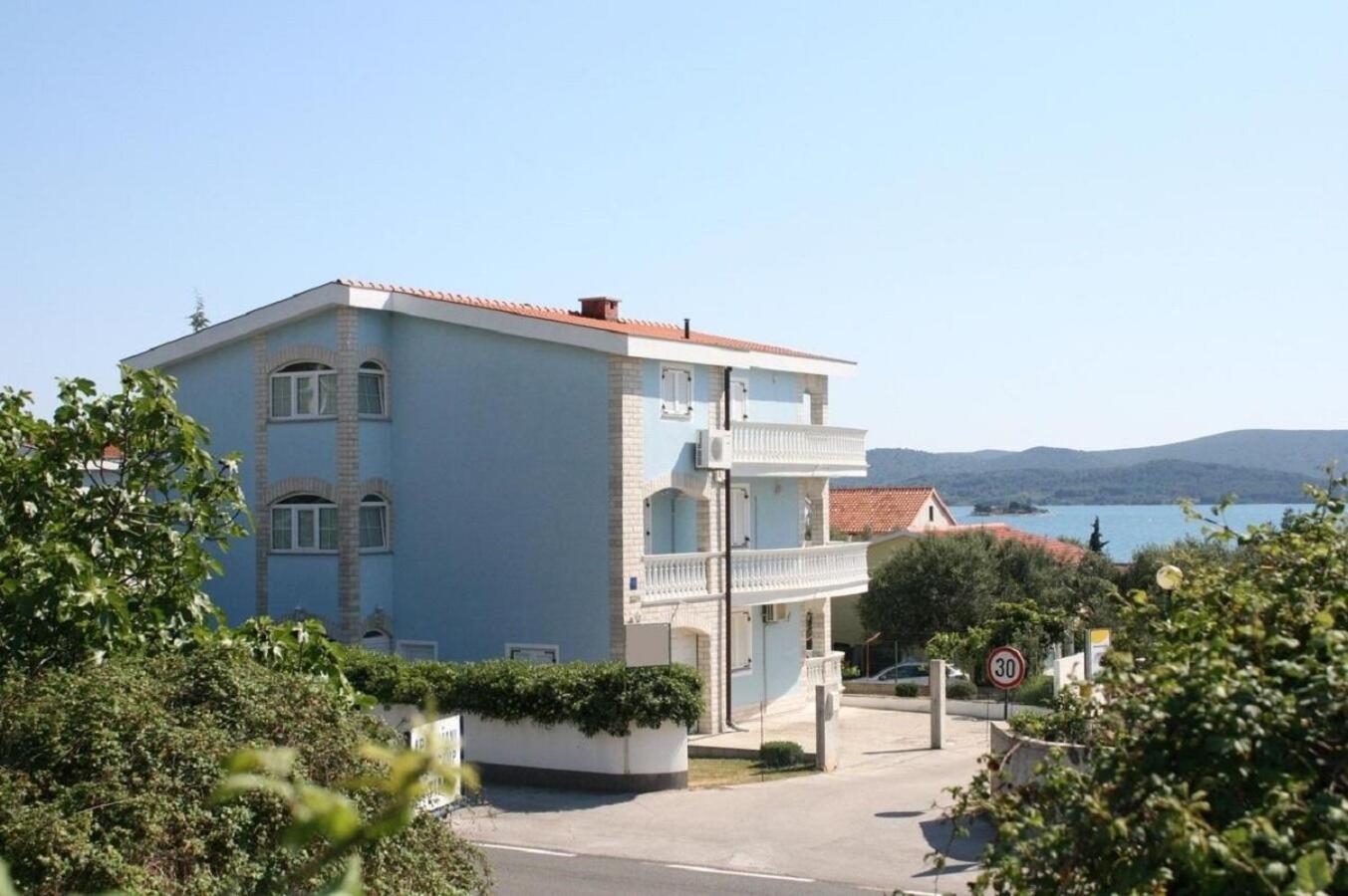 Apartments Vese 斯维蒂佩塔 外观 照片