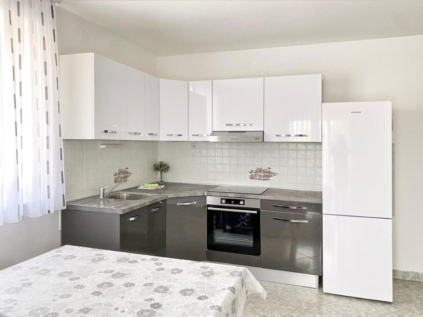 Apartments Vese 斯维蒂佩塔 外观 照片