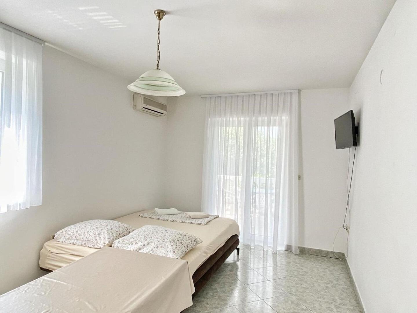 Apartments Vese 斯维蒂佩塔 外观 照片